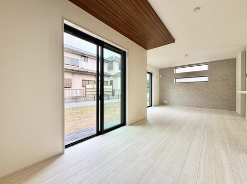 八王子市久保山町の新築戸建てのリビングの写真