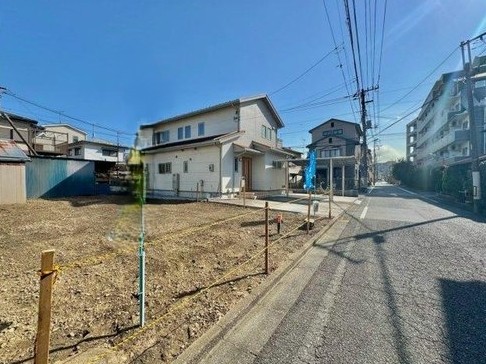八王子市元横山町の新築戸建ての外観の写真