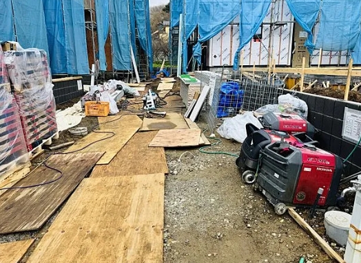 八王子市弐分方町の新築戸建て3号棟の駐車場の写真