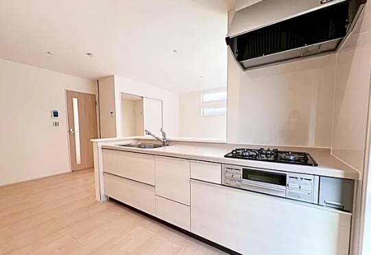 八王子市寺田町の新築戸建て1号棟のキッチンの写真