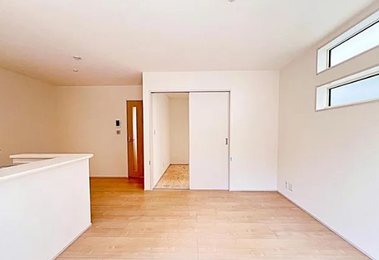 八王子市寺田町の新築戸建て1号棟のリビングの写真