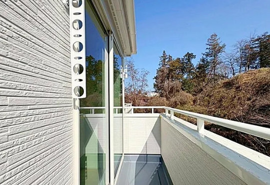 八王子市寺田町の新築戸建て2号棟のバルコニーの写真