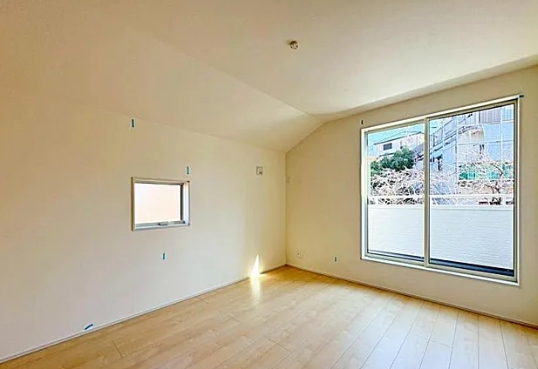 八王子市寺田町の新築戸建て2号棟の洋室1の写真