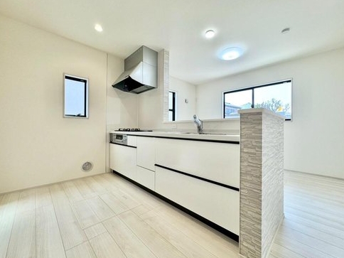 八王子市山田町の新築戸建てのキッチンの写真