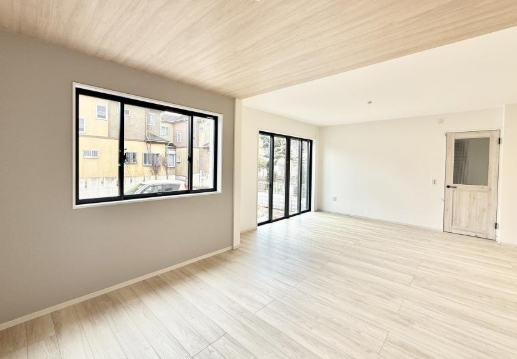 相模原市中央区東淵野辺2丁目の新築戸建てのリビングの写真