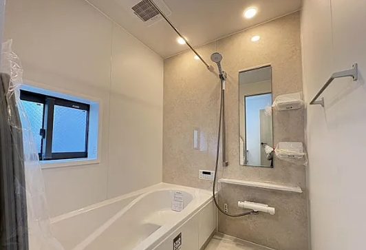 相模原市中央区星が丘2丁目の新築戸建て2号棟のバスルームの写真