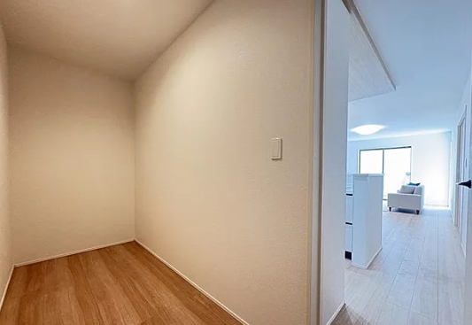 相模原市中央区星が丘2丁目の新築戸建て2号棟のパントリーの写真