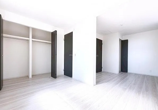 相模原市中央区小町通1丁目の新築戸建て2号棟の収納1の写真