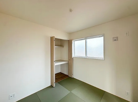 相模原市中央区田名の新築戸建て4号棟の和室の写真