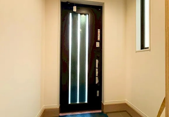 相模原市中央区横山台2丁目の新築戸建て14号棟の玄関の写真