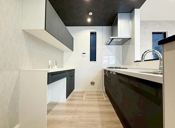 相模原市中央区横山台2丁目の新築戸建て18号棟のキッチンの写真