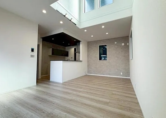 相模原市中央区横山台2丁目の新築戸建て18号棟のリビングの写真