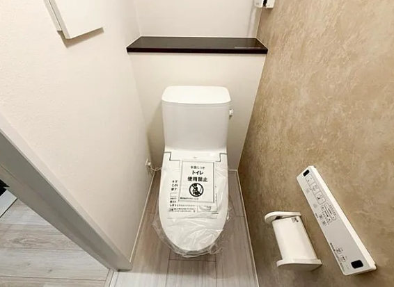 相模原市中央区横山台2丁目の新築戸建て18号棟のトイレ1fの写真