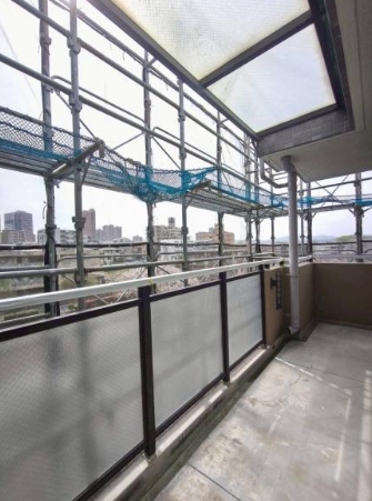 相模原市緑区橋本5丁目の中古マンションのバルコニーの写真