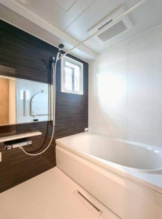 相模原市緑区橋本5丁目の中古マンションのバスルームの写真