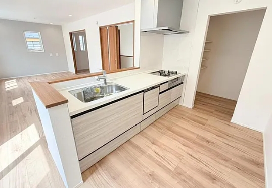 相模原市緑区東橋本3丁目の新築戸建て2号棟のキッチンの写真