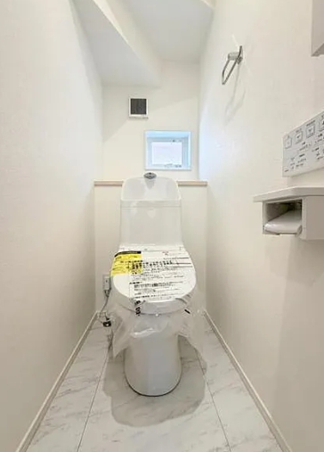 相模原市緑区東橋本3丁目の新築戸建て2号棟のトイレ1fの写真