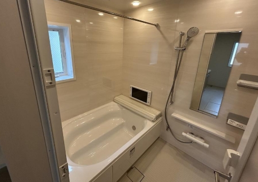 相模原市緑区二本松1丁目の新築戸建てのバスルームの写真