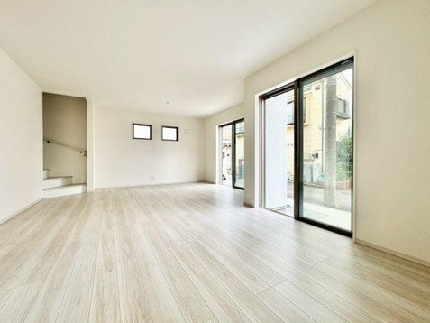 相模原市緑区二本松1丁目の新築戸建てのリビングの写真