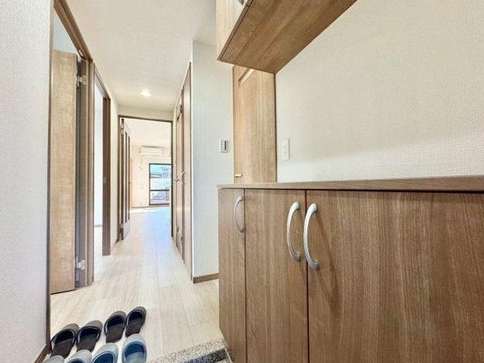 相模原市緑区西橋本1丁目の中古マンションの廊下の写真