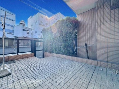 相模原市緑区西橋本1丁目の中古マンションの庭の写真