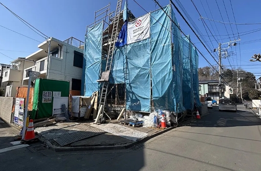 相模原市南区東大沼2丁目の新築戸建ての外観の写真