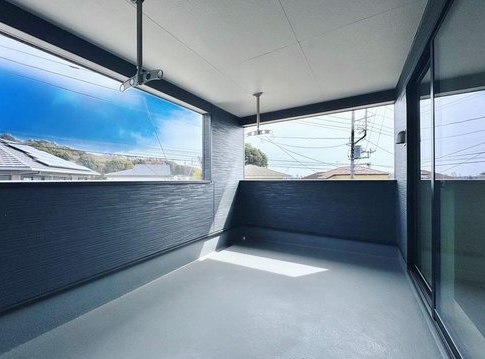 相模原市南区磯部の新築戸建て1号棟のバルコニーの写真