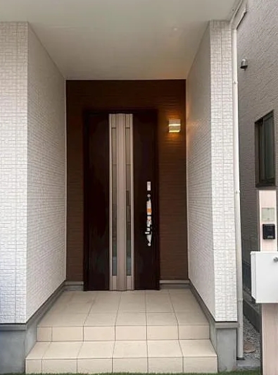 相模原市南区相模台6丁目の新築戸建てB号棟の玄関の写真