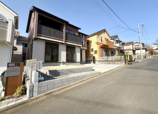 相模原市南区新戸の新築戸建ての外観の写真
