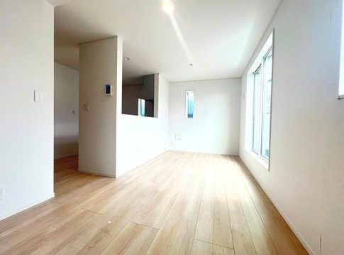 相模原市南区相武台3丁目の新築戸建て2号棟のリビングの写真