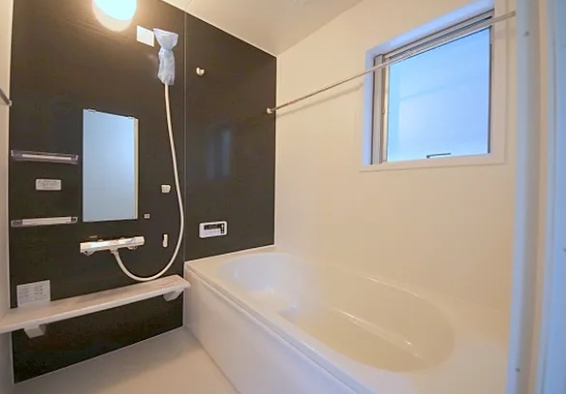 相模原市南区相武台3丁目の新築戸建て1号棟のバスルームの写真