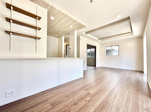 相模原市南区若松1丁目の新築戸建てのダイニングの写真