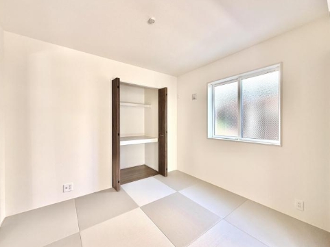 相模原市南区若松1丁目の新築戸建ての和室の写真