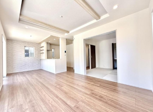 相模原市南区若松1丁目の新築戸建てのリビングの写真