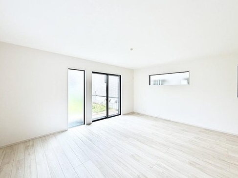 八王子市追分町の新築戸建てのリビングの写真