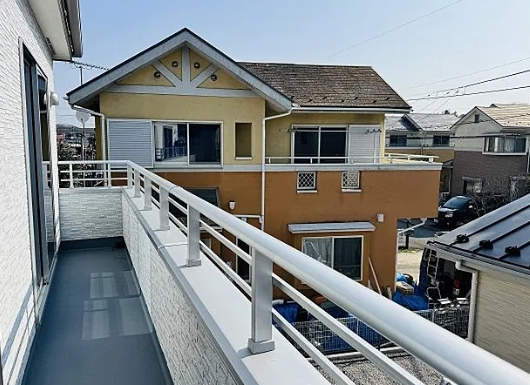 八王子市下恩方町の新築戸建て2号棟のバルコニーの写真