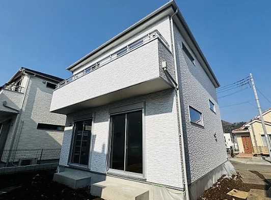 八王子市下恩方町の新築戸建て2号棟の外観の写真
