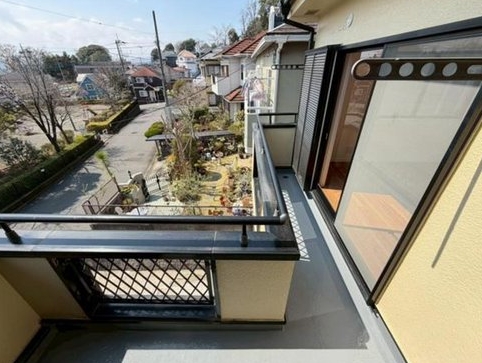 町田市相原町の中古戸建てのバルコニーの写真