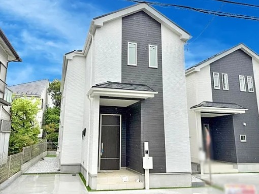 町田市本町田の新築戸建てB号棟の外観の写真