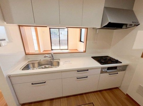 町田市本町田の中古戸建てのキッチンの写真