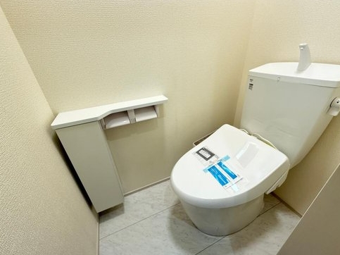 相模原市中央区星が丘2丁目の新築戸建てのトイレの写真