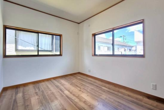 相模原市中央区横山台1丁目の中古戸建ての洋室1の写真