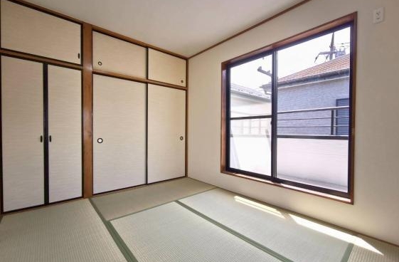 相模原市中央区横山台1丁目の中古戸建ての和室の写真