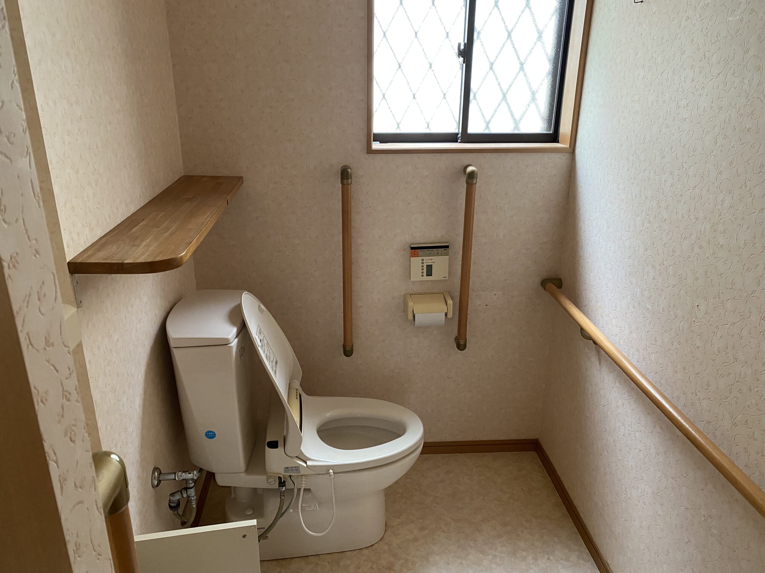 相模原市緑区城山1丁目の中古戸建てのトイレ1Fの写真