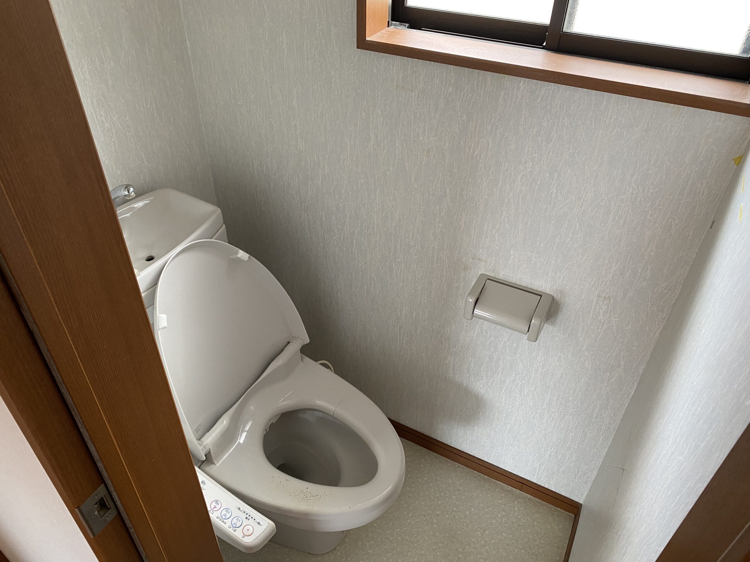 相模原市緑区城山1丁目の中古戸建てのトイレ2fの写真