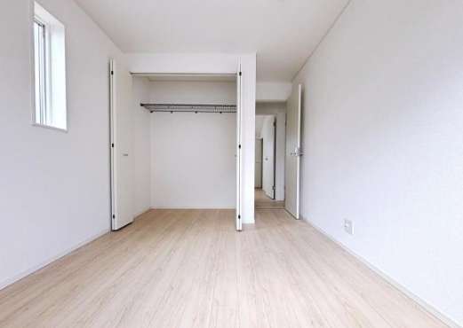 相模原市南区大野台4丁目の新築戸建てのクローゼットの写真