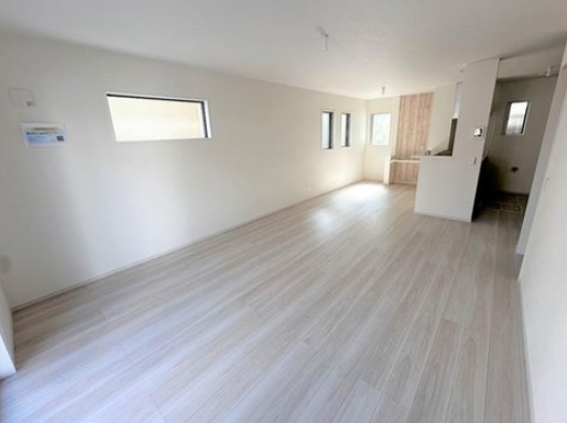 相模原市南区若松3丁目の新築戸建て2号棟のダイニングの写真