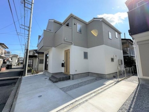 相模原市南区若松3丁目の新築戸建て2号棟の外観の写真