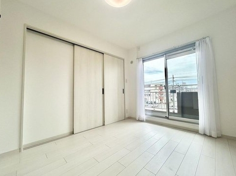 相模原市中央区淵野辺本町2丁目の中古マンションの洋室3の写真