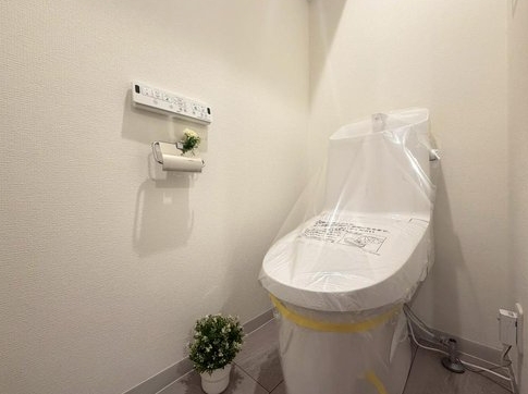 相模原市中央区鹿沼台1丁目の中古マンションのトイレの写真